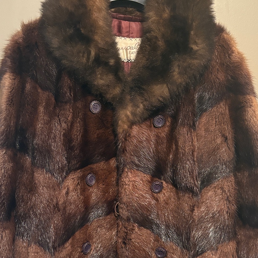 Spectacular fur coat size M